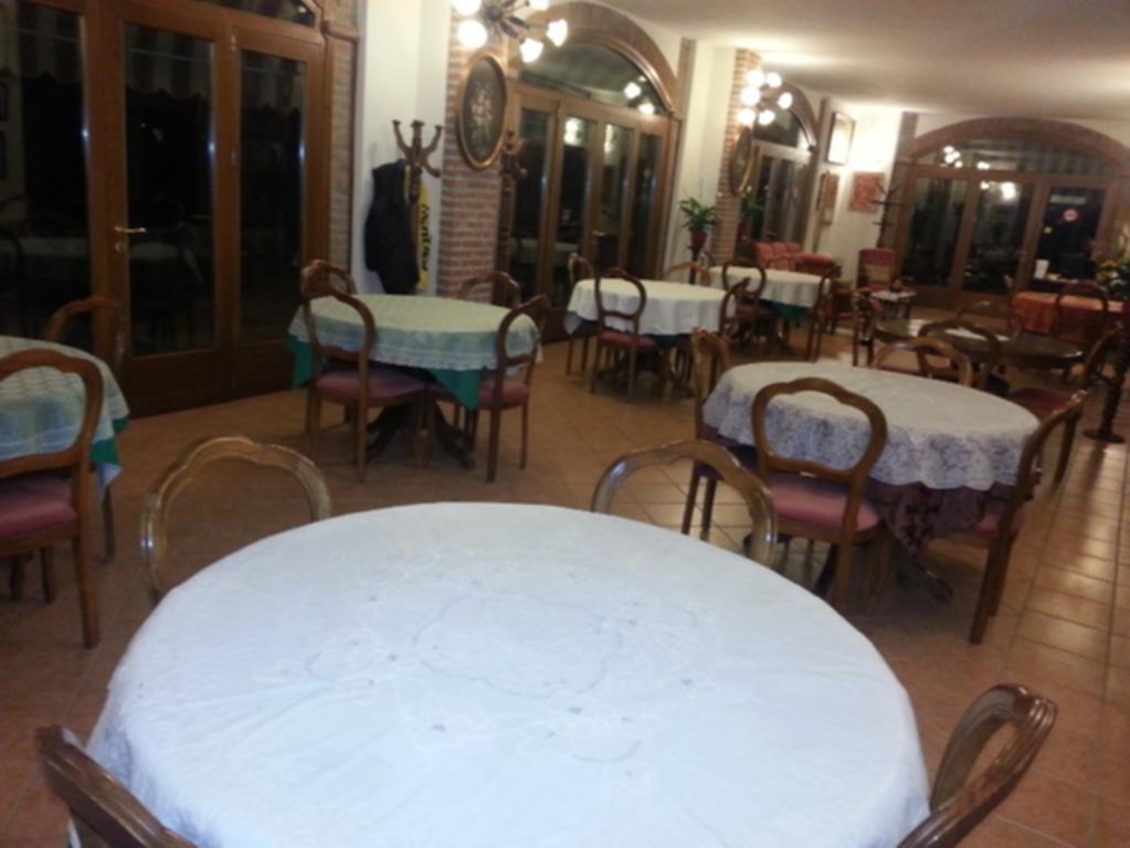 Agriturismo Corte Trincerone マントヴァ エクステリア 写真